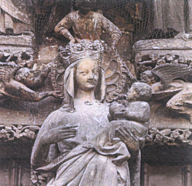 La Vierge dorée du portail sud