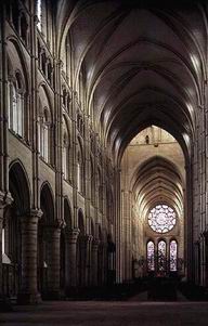 Cathédrale de Laon, la nef - cliquez pour agrandir