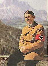  < Hitler en 1941 à Berchstesgaden >