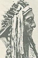 < Le chef sioux Sitting Bull >