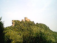trifels.jpg (9010 octets)