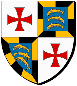 Ecartelé : au premier et au quatrième d'argent à la croix pattée et alésée de gueules, au deuxième et au troisième aux trois bars d'or posés en fasce nageant l'un sur l'autre, le deuxième contourné, et à la bordure componée d'or et de sable de huit pièces