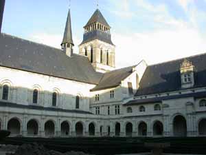 cloître du Grand Moutier