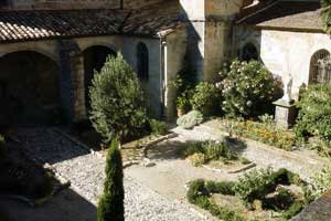 vue générale du cloitre