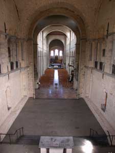 nef vu des tribunes de l'abside ouest