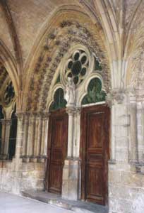 entrée de la salle capitulaire