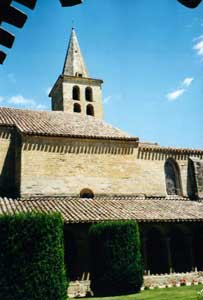 eglise vue du cloître